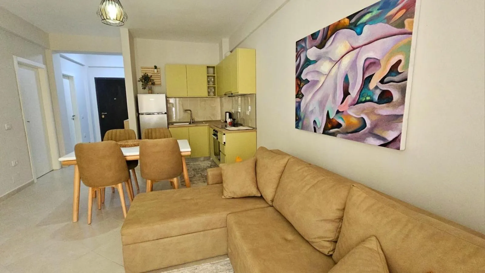 Green Tea Apartment City Center Muradie Vlore