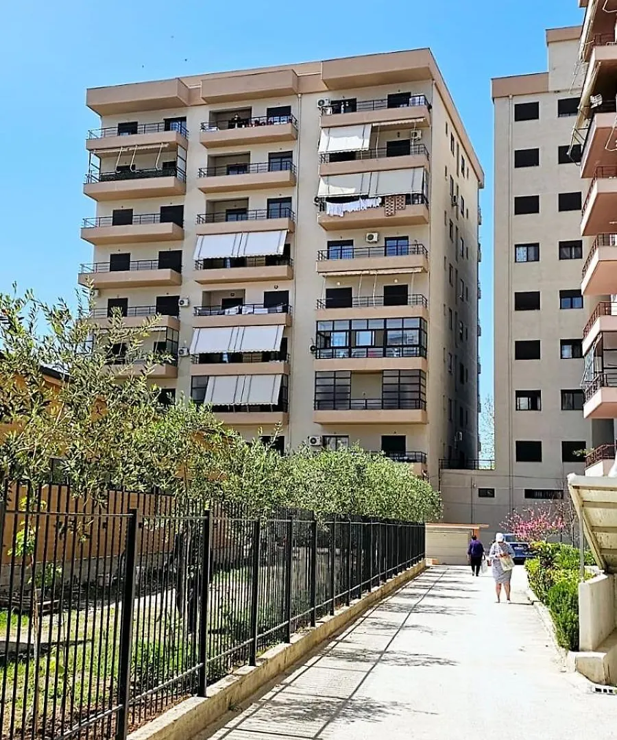 Green Tea Apartment City Center Muradie Vlore Albania